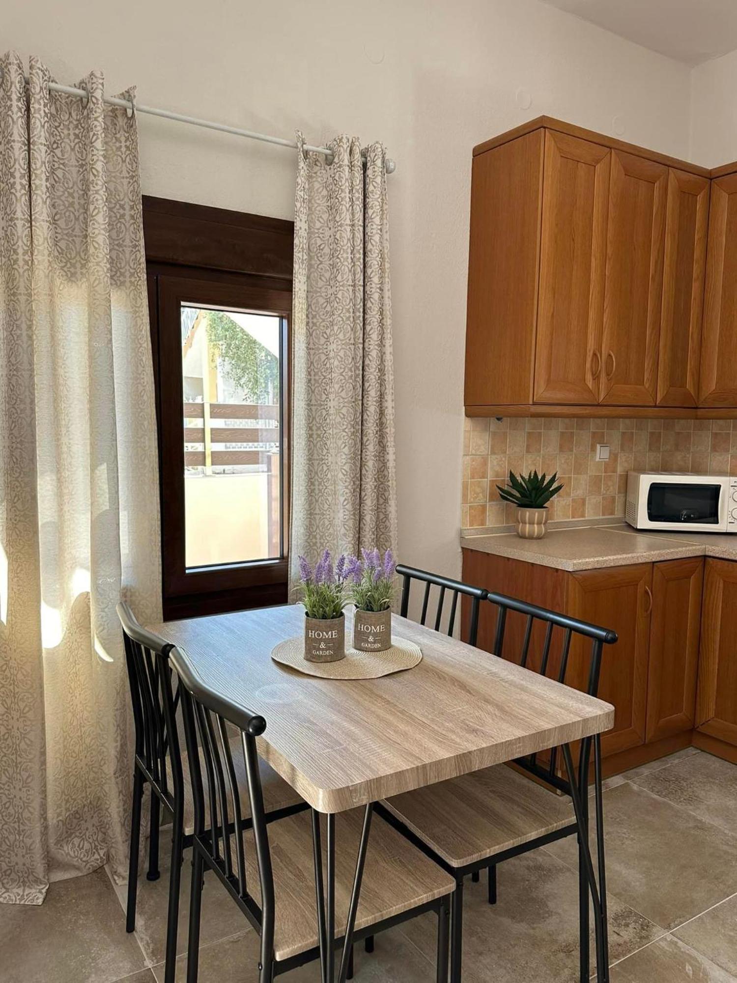 Valia House Thassos Apartment สกาลา กัลลีราคิส ภายนอก รูปภาพ
